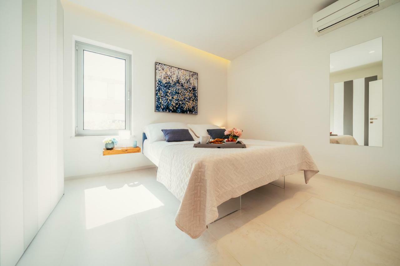 Unique Luxury Designers Apartment Right Next To The Beach Sukošan Eksteriør bilde