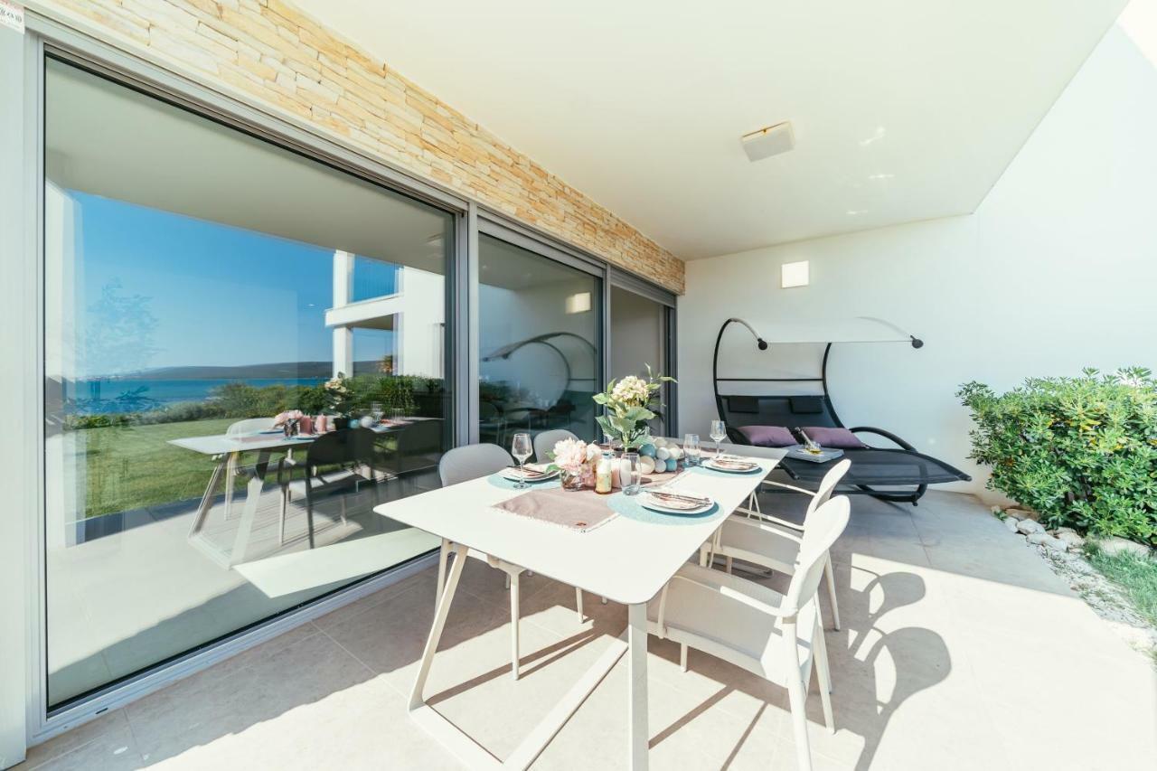 Unique Luxury Designers Apartment Right Next To The Beach Sukošan Eksteriør bilde